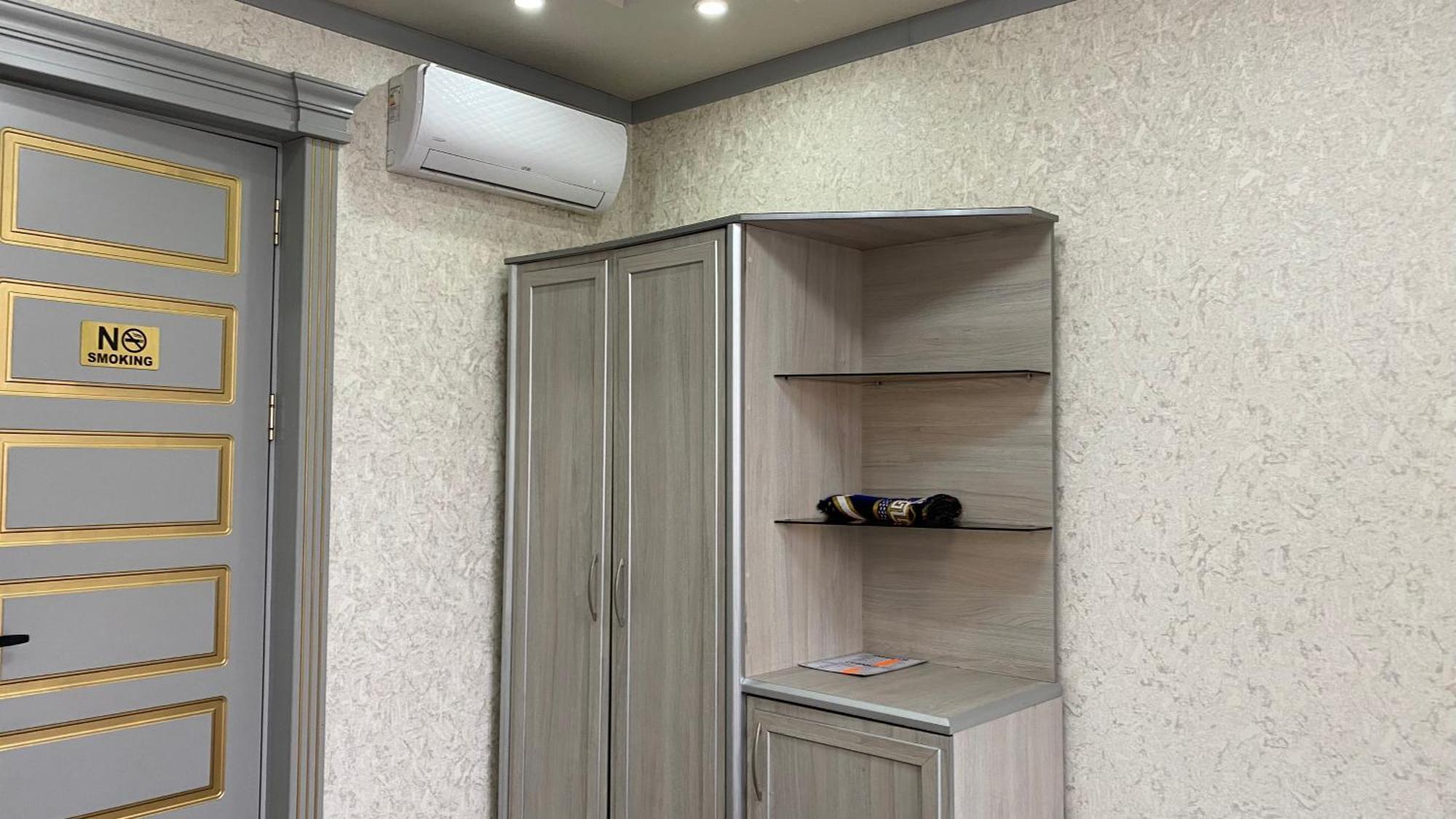 Diyor Hotel Marghilon Екстериор снимка