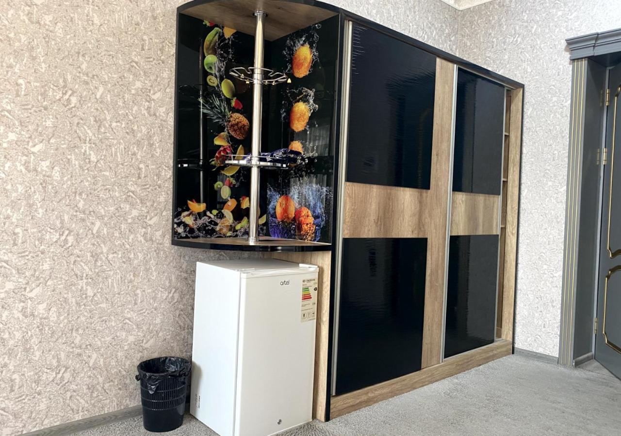 Diyor Hotel Marghilon Екстериор снимка