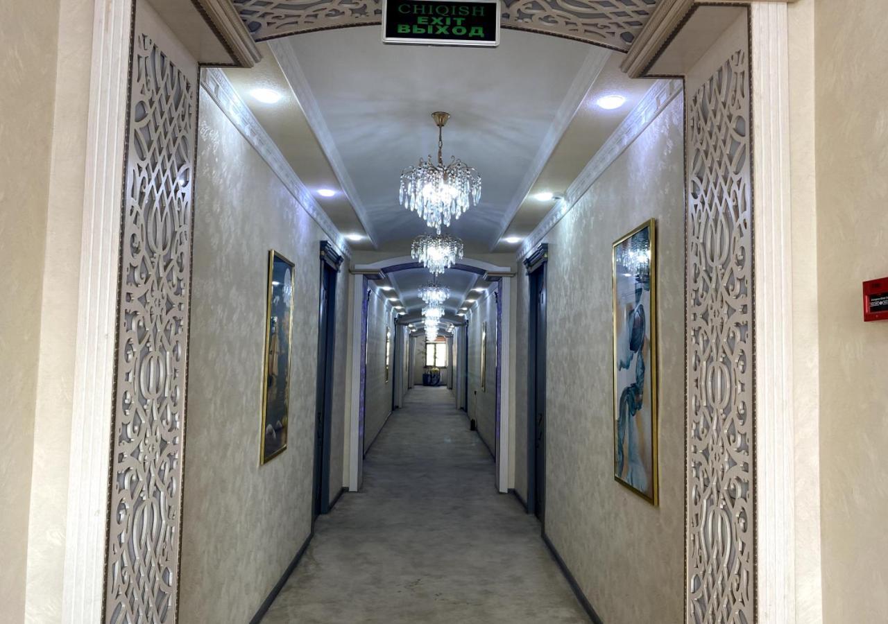 Diyor Hotel Marghilon Екстериор снимка
