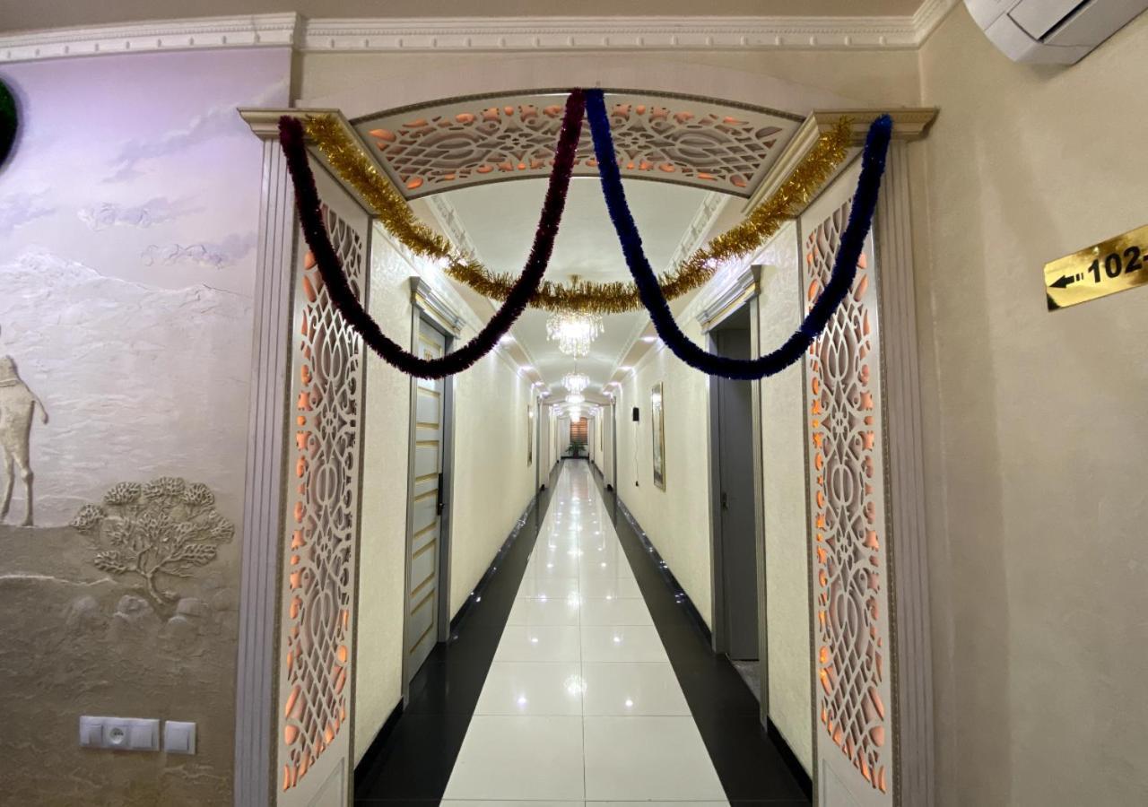Diyor Hotel Marghilon Екстериор снимка